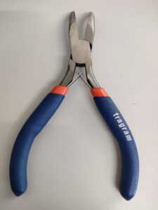 Small Bent Needle Nose Pliers product image for electronics and prototyping use